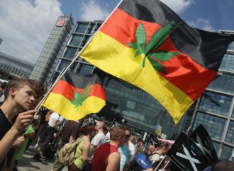 Ct24.cz: Německo se chystá na legalizaci konopí, slibuje si více peněz do rozpočtu (Video)
