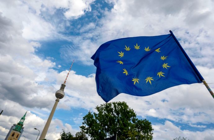Více než polovina Evropanů podporuje legalizaci konopí