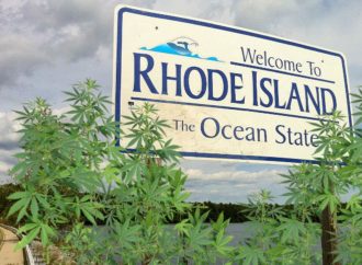 Zákonodárci Rhode Islandu navrhují zákon o legalizaci marihuany pro rekreační účely