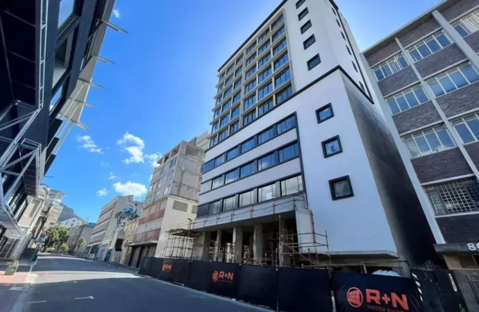 JAR – V Kapském Městě otevírají nejvyšší hotel z konopí “Hemp” (Video)