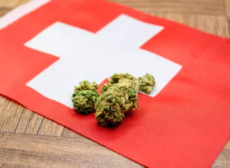 Benzinga.com: Švýcarsko – Obyvatelé Valais podporují pilotní projekty marihuany